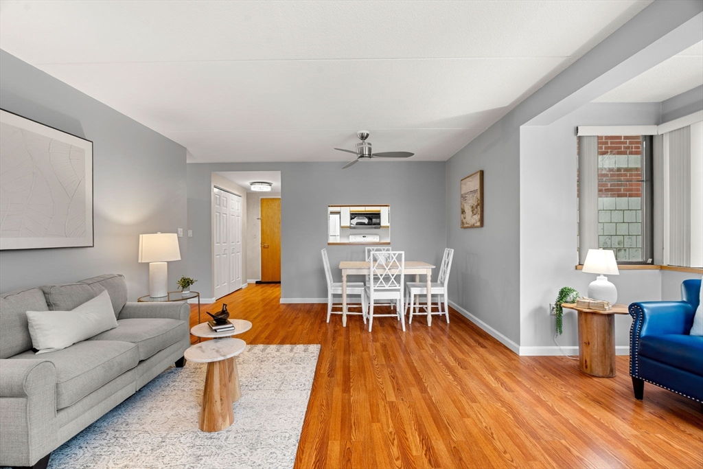 100 Ledgewood Dr # 117