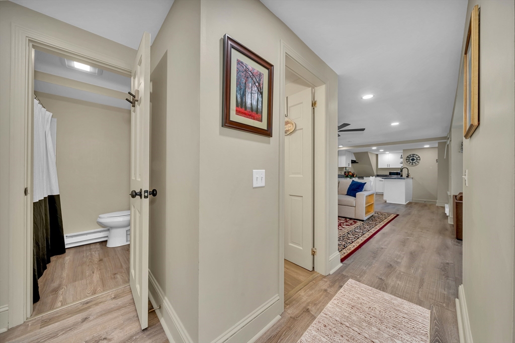 1401 Great Pond Rd # 3