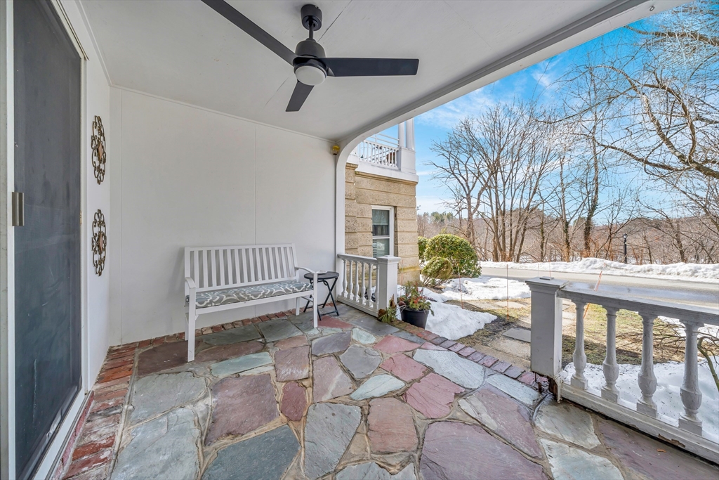 1401 Great Pond Rd # 3