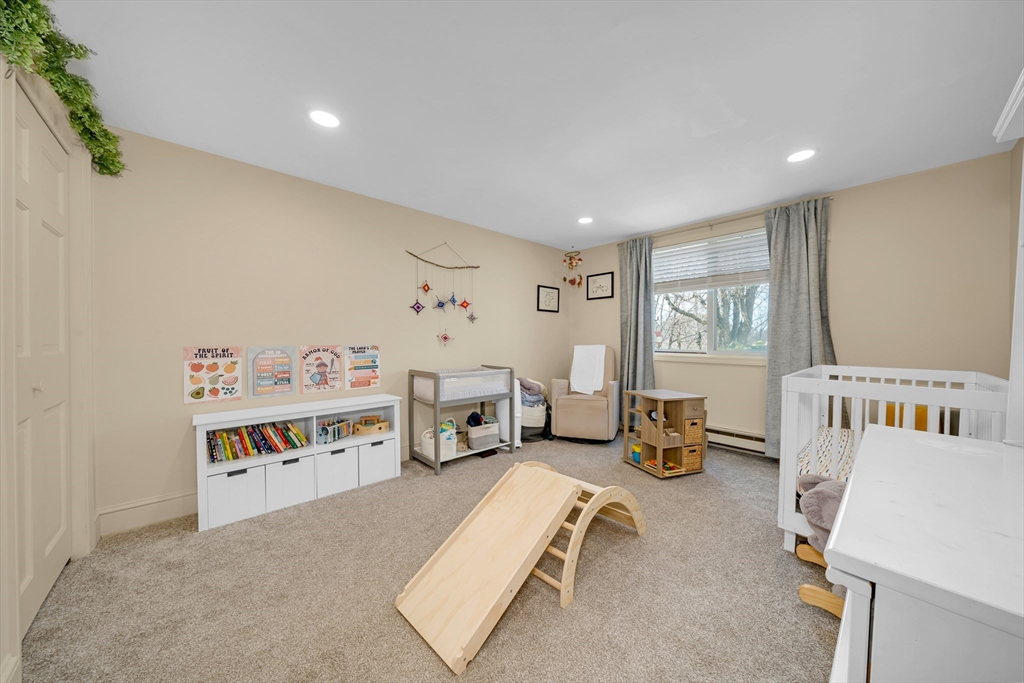 1401 Great Pond Rd # 3