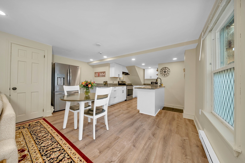 1401 Great Pond Rd # 3