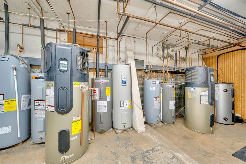 1401 Great Pond Rd # 3