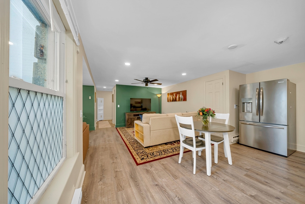 1401 Great Pond Rd # 3