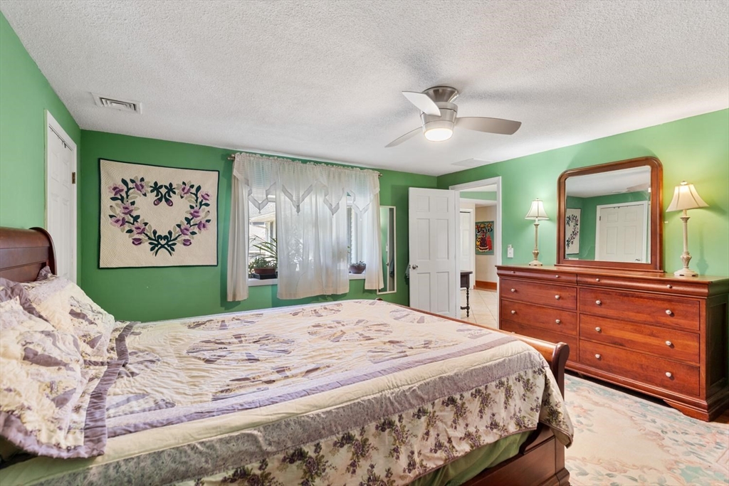 52 Coolidge Rd