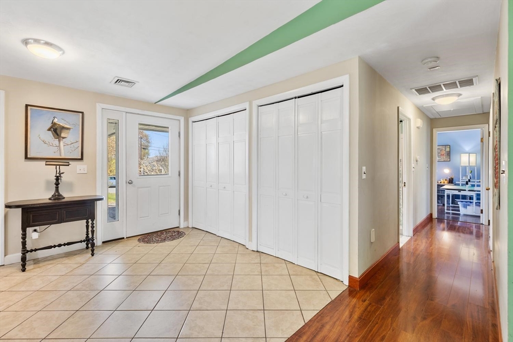 52 Coolidge Rd