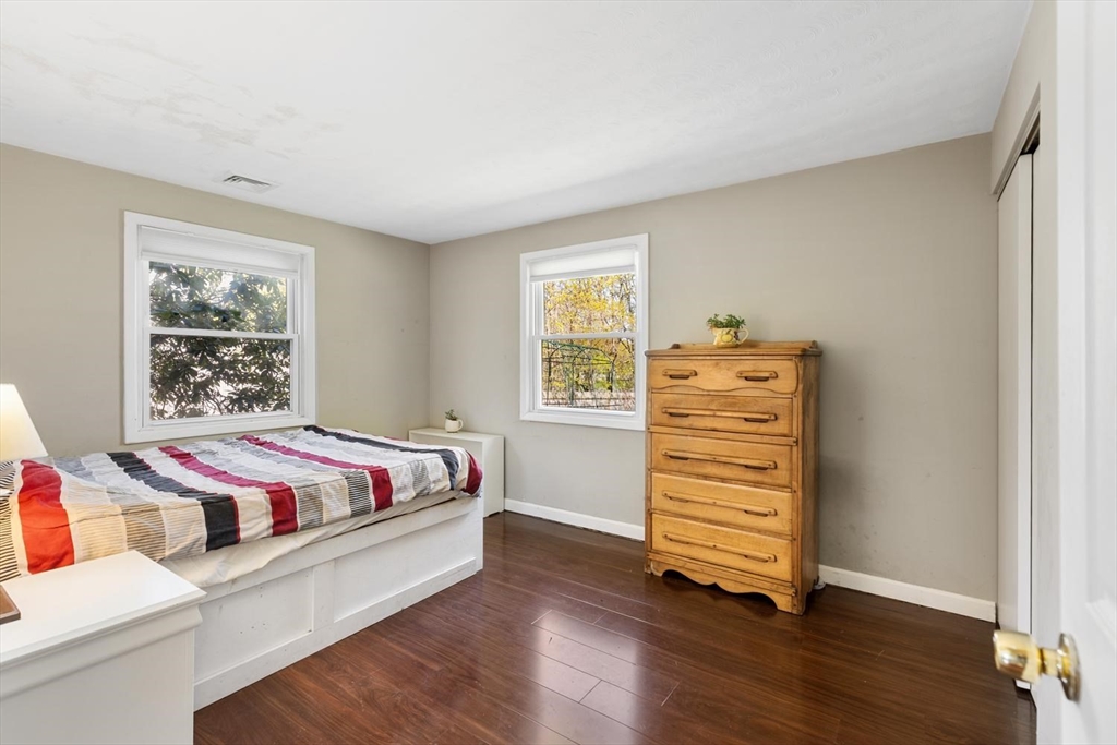 52 Coolidge Rd