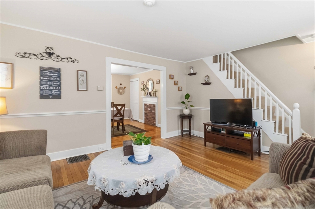 43 Forrester Street # 1