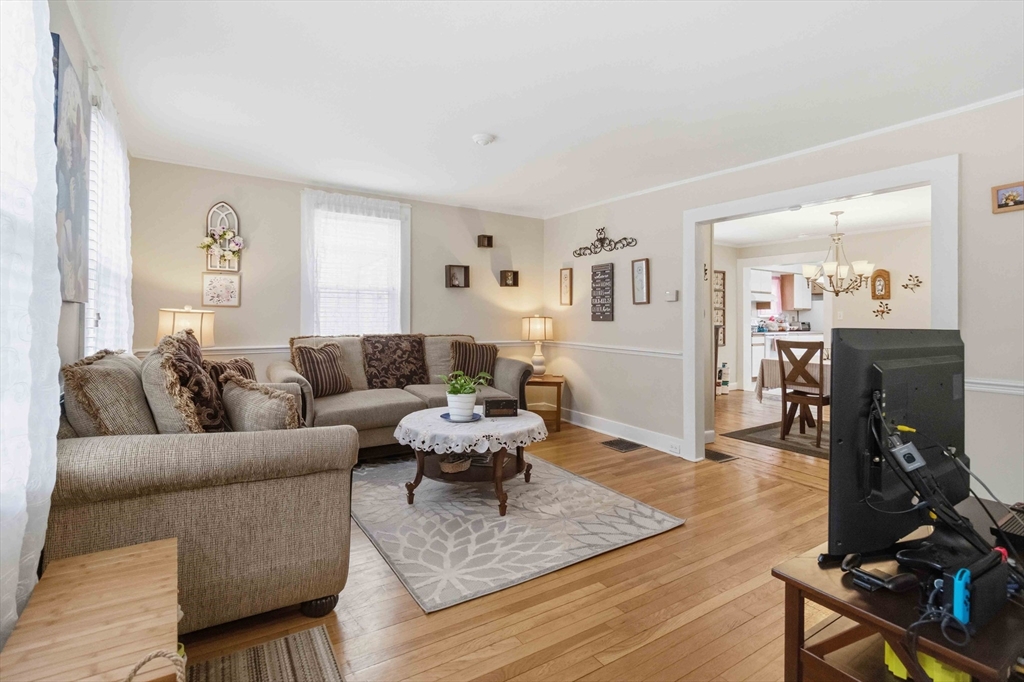 43 Forrester Street # 1