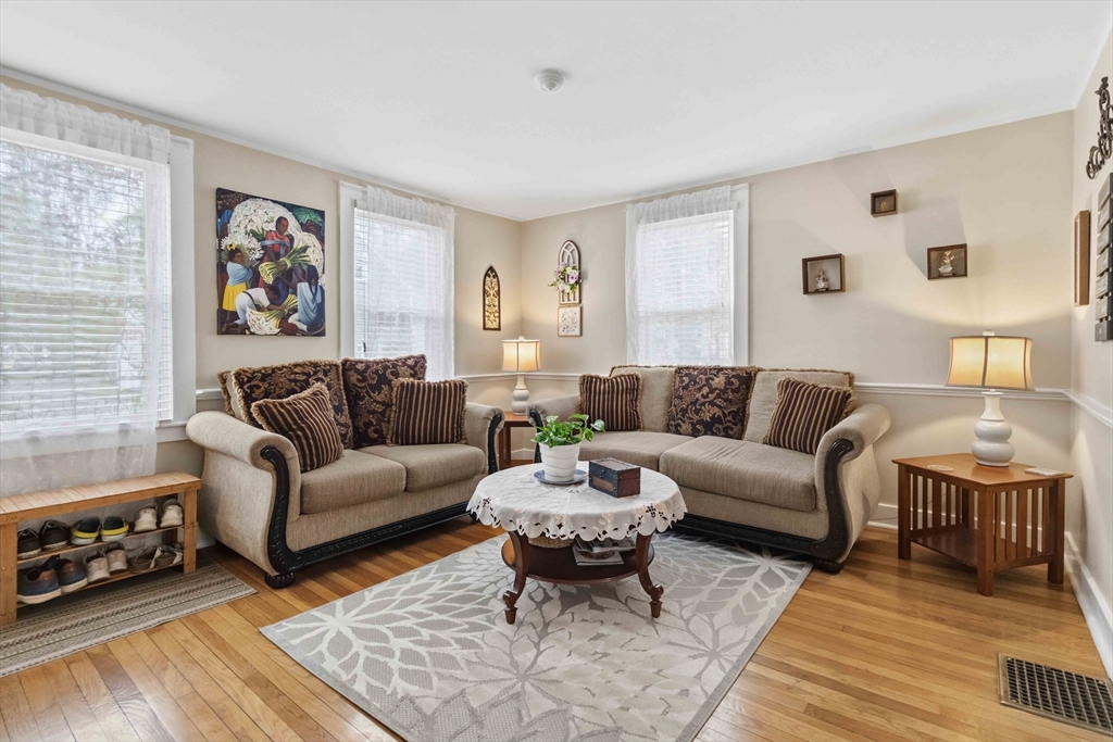 43 Forrester Street # 1