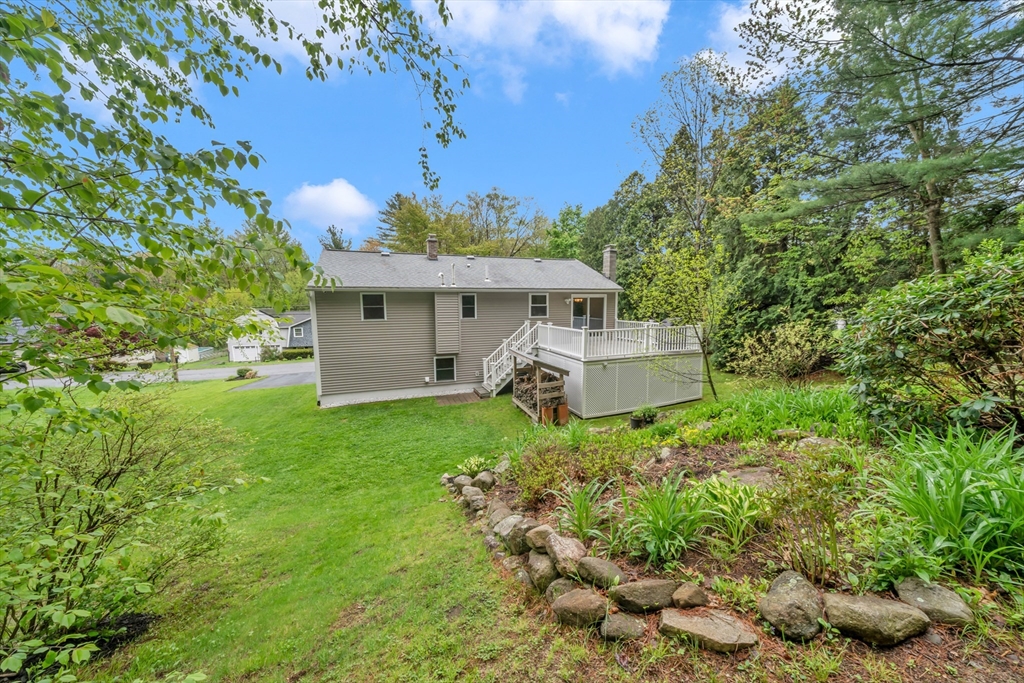 20 Greenlawn Ave