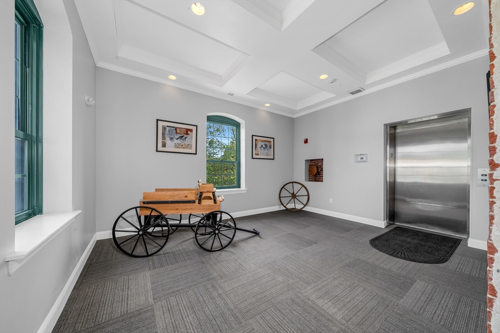 25 Pond St # 203