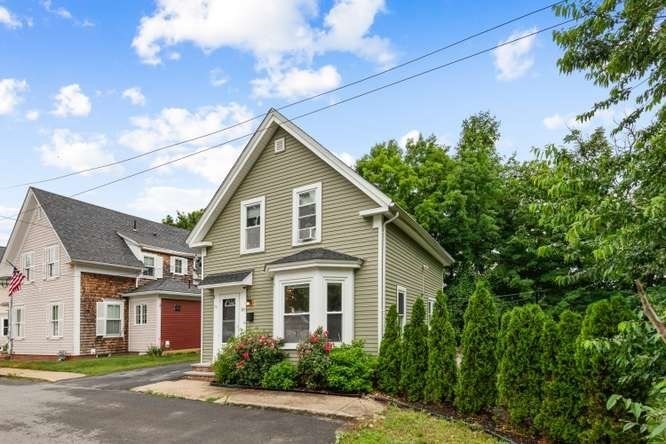 30 East Greenwood St.