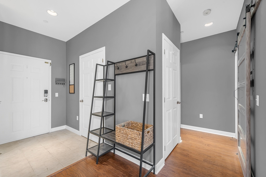 8 Walnut St # 109