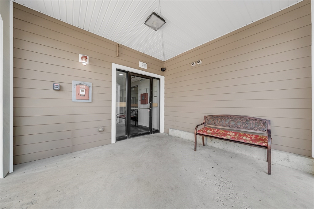8 Walnut St # 109