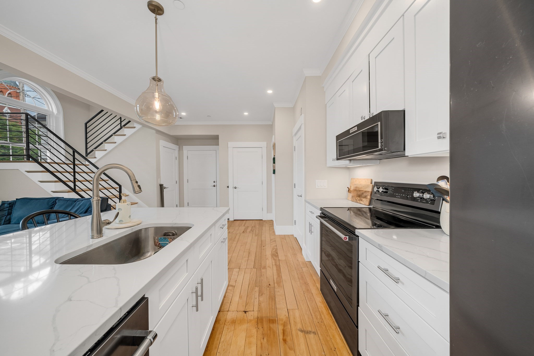 142 Main St # 4