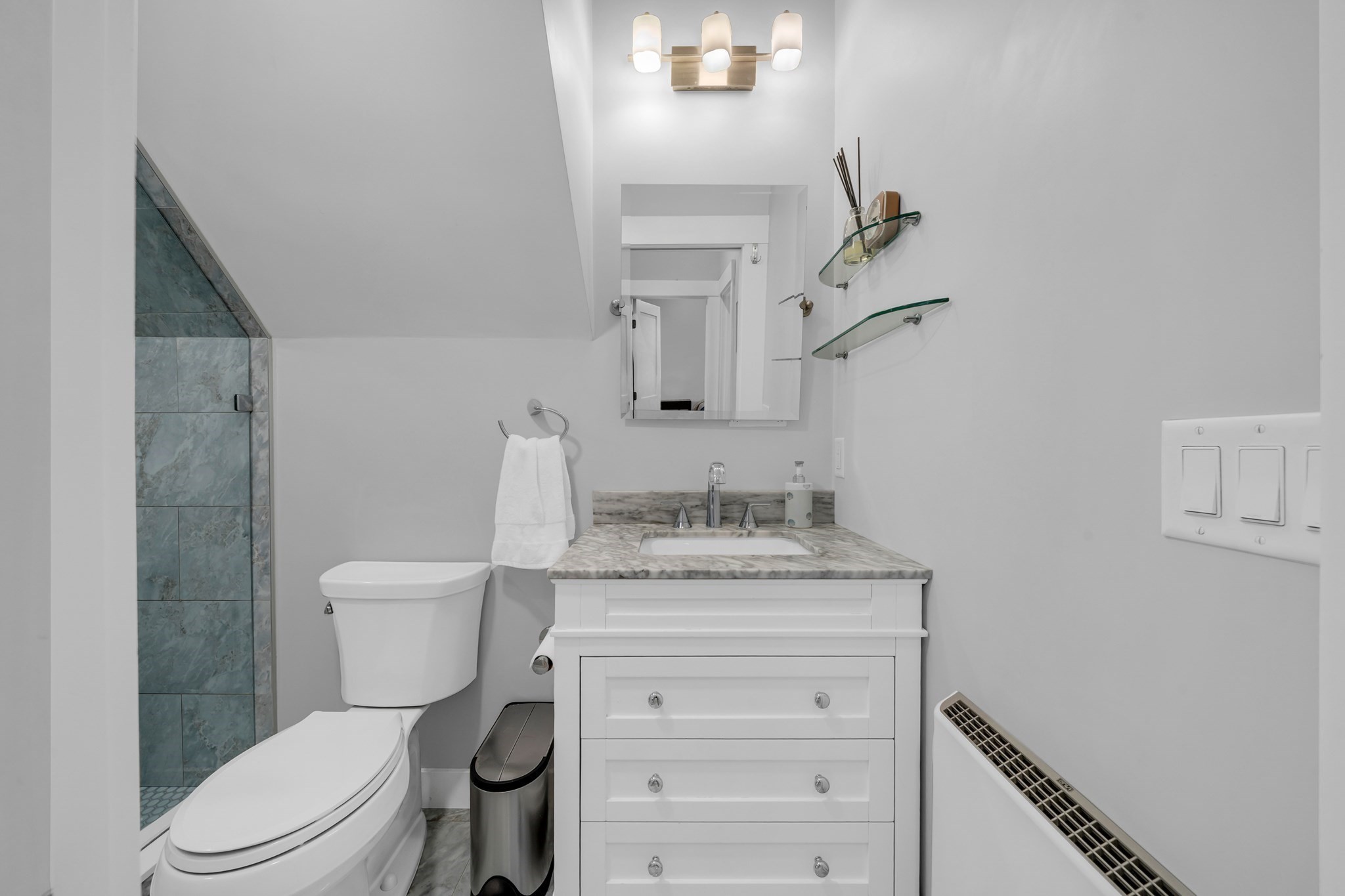 142 Main St # 4
