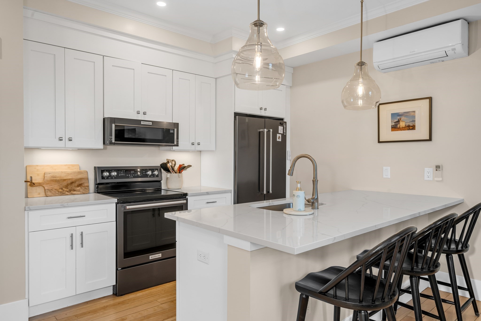 142 Main St # 4