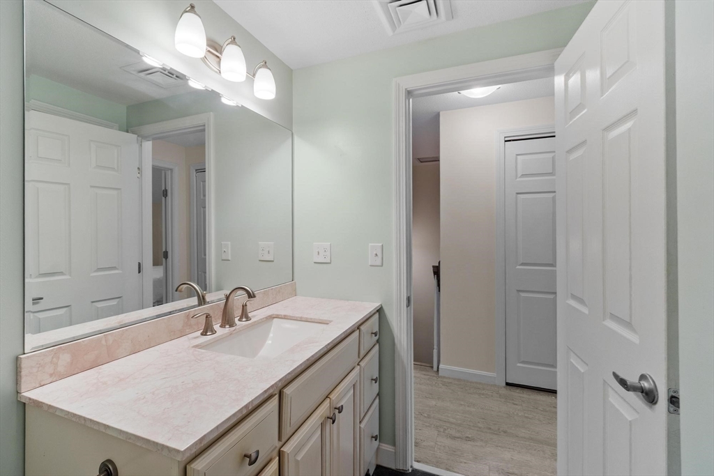 58 Merrimac Street # 4 Unit: 3-4