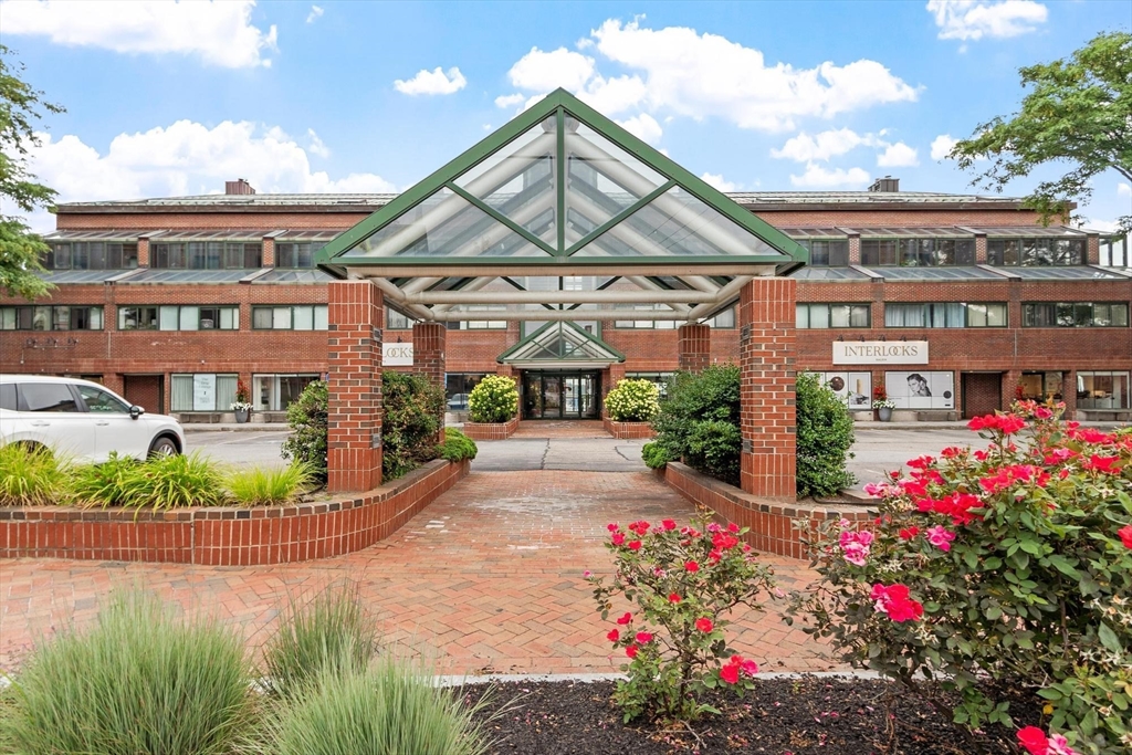 58 Merrimac Street # 4 Unit: 3-4