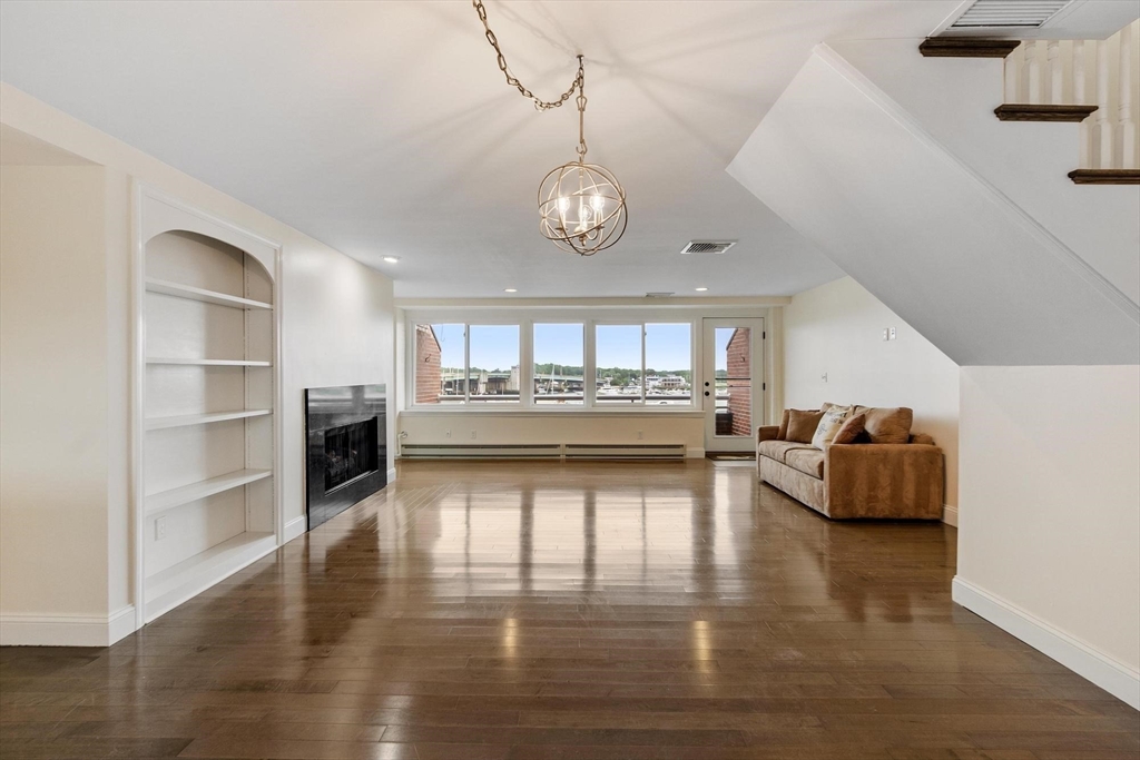58 Merrimac Street # 4 Unit: 3-4
