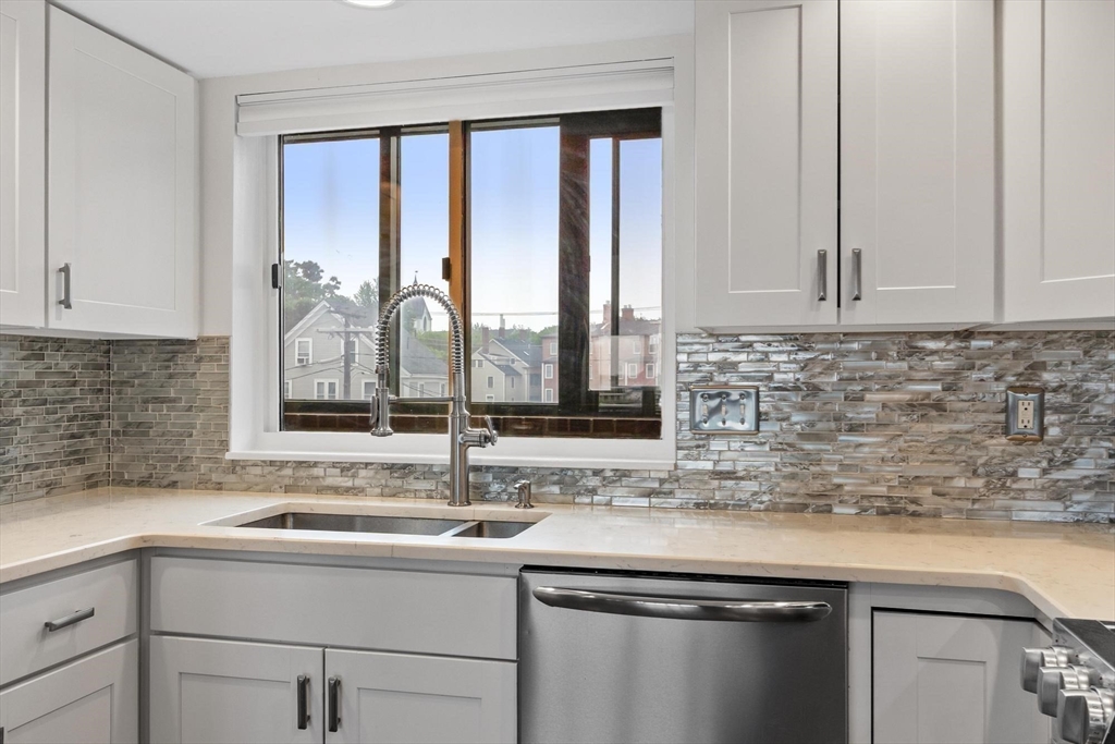 58 Merrimac Street # 4 Unit: 3-4