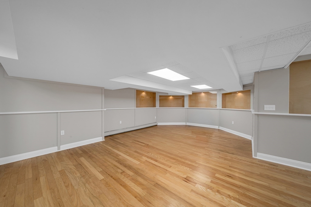18 Ocean Ave