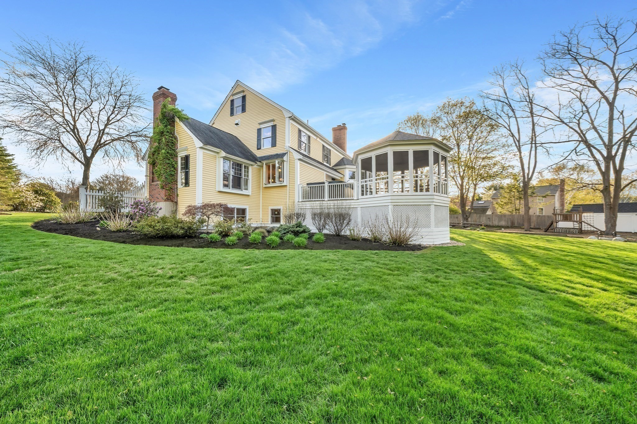 18 Ocean Ave