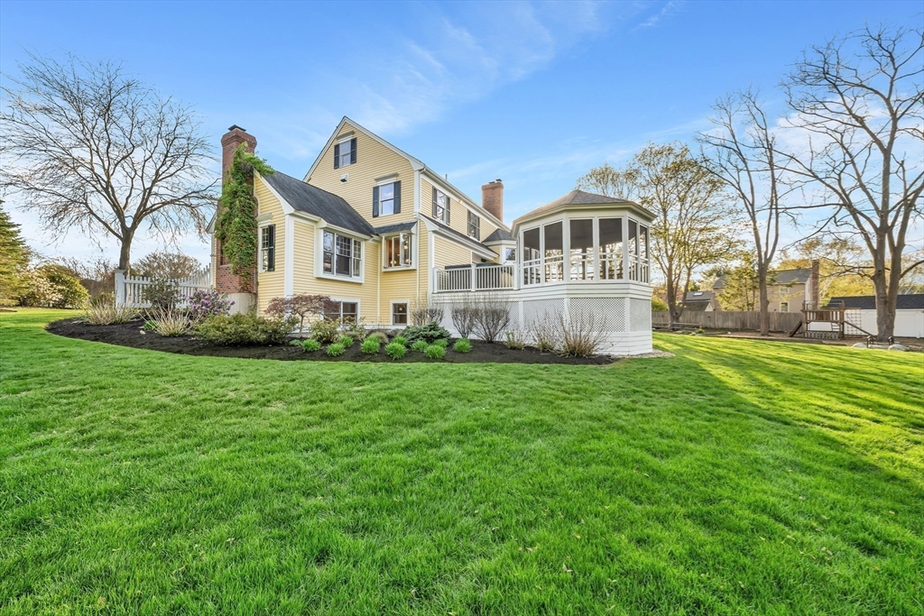 18 Ocean Ave