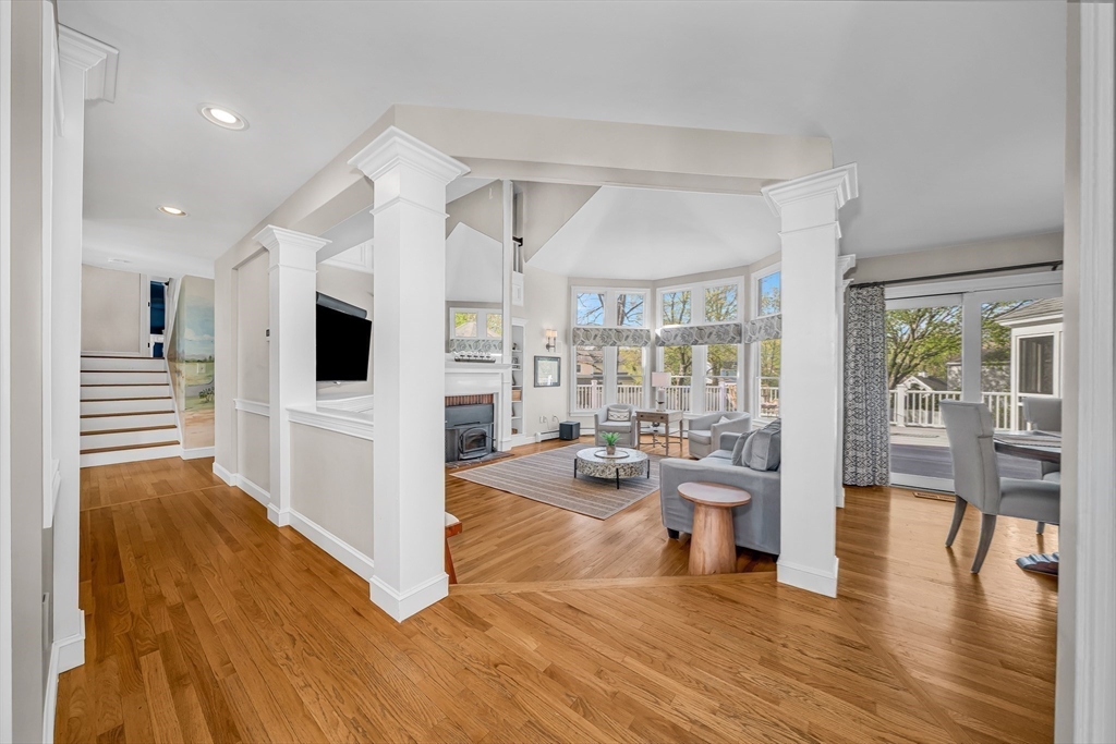 18 Ocean Ave