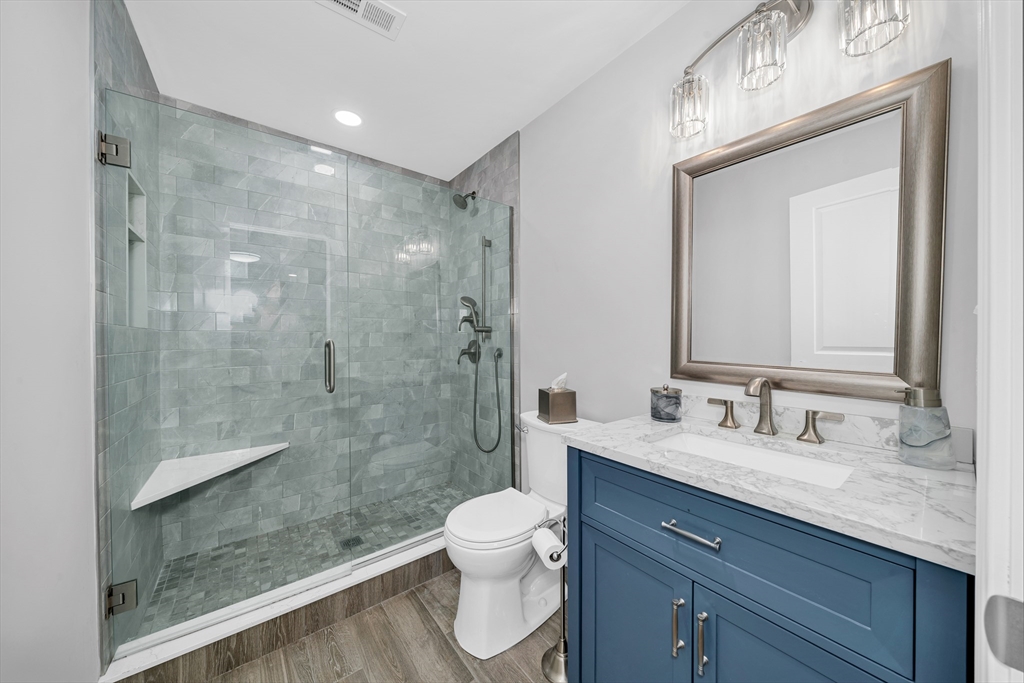 4 Roselett Way # 4