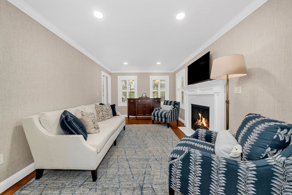 4 Roselett Way # 4