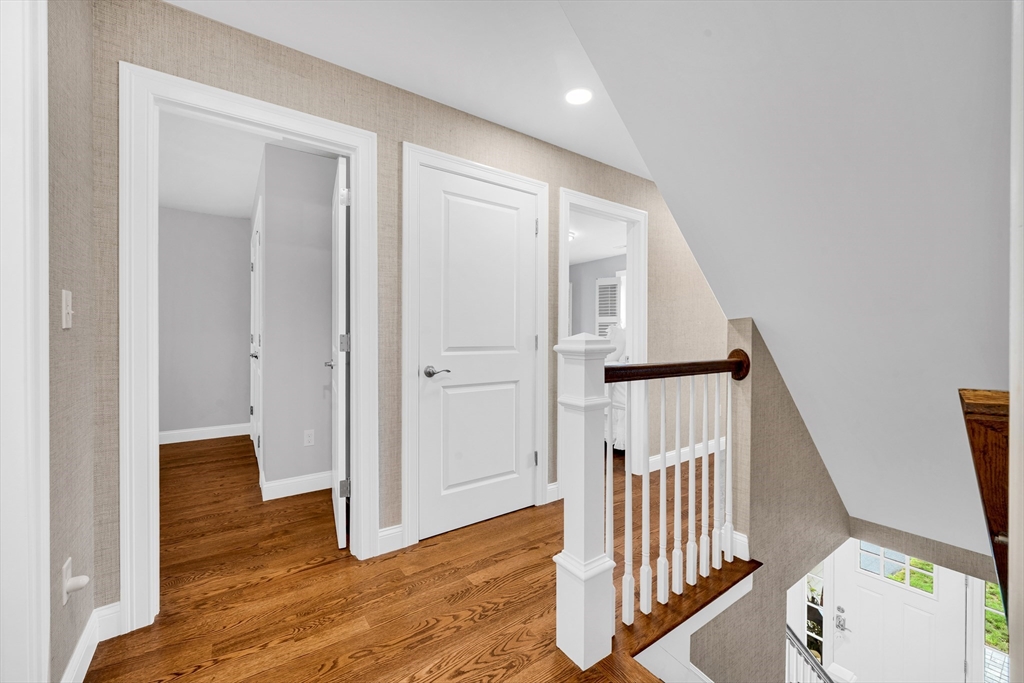 4 Roselett Way # 4