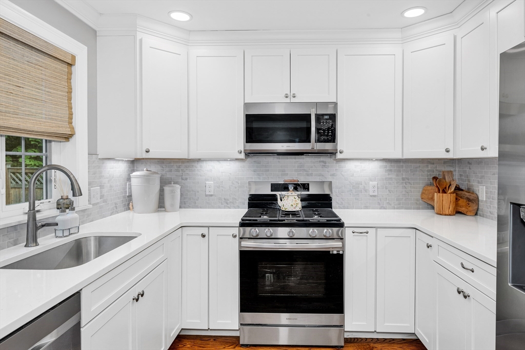 4 Roselett Way # 4
