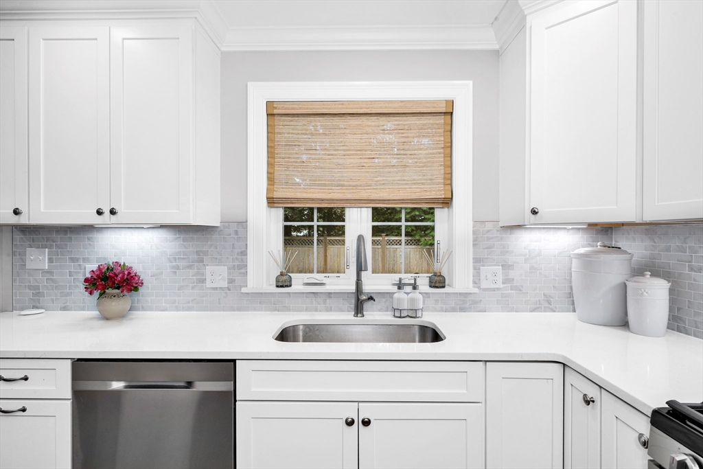 4 Roselett Way # 4