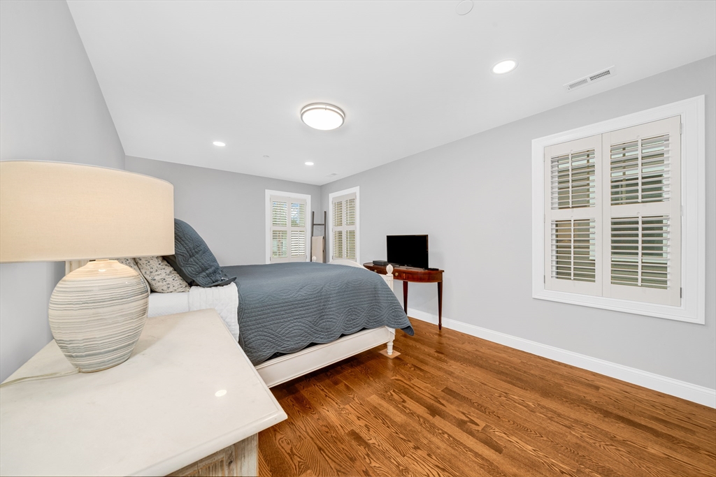 4 Roselett Way # 4