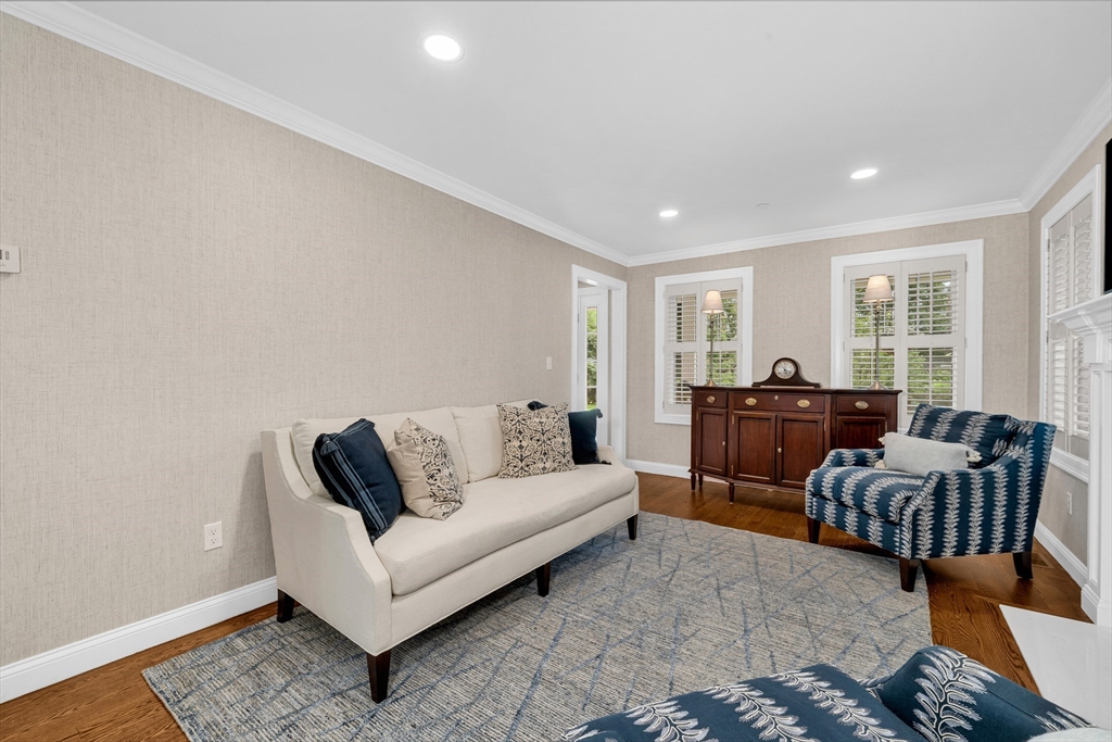 4 Roselett Way # 4