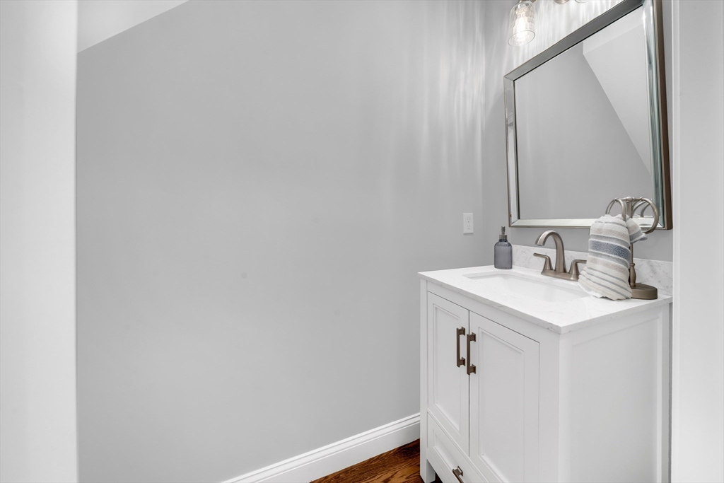 4 Roselett Way # 4