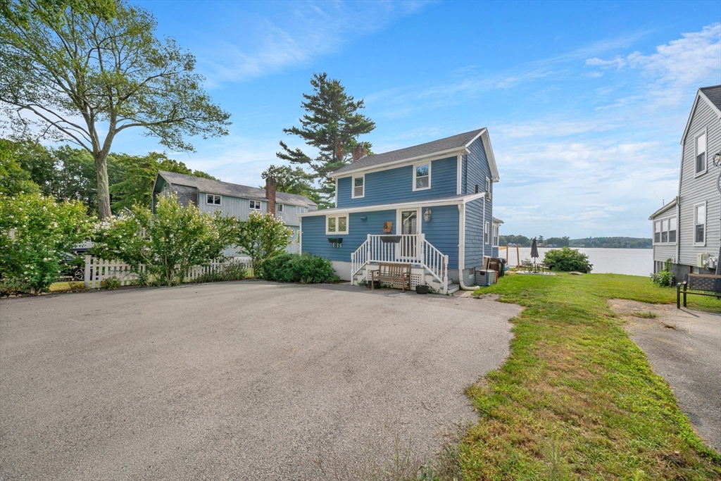 8 Lake Attitash Rd