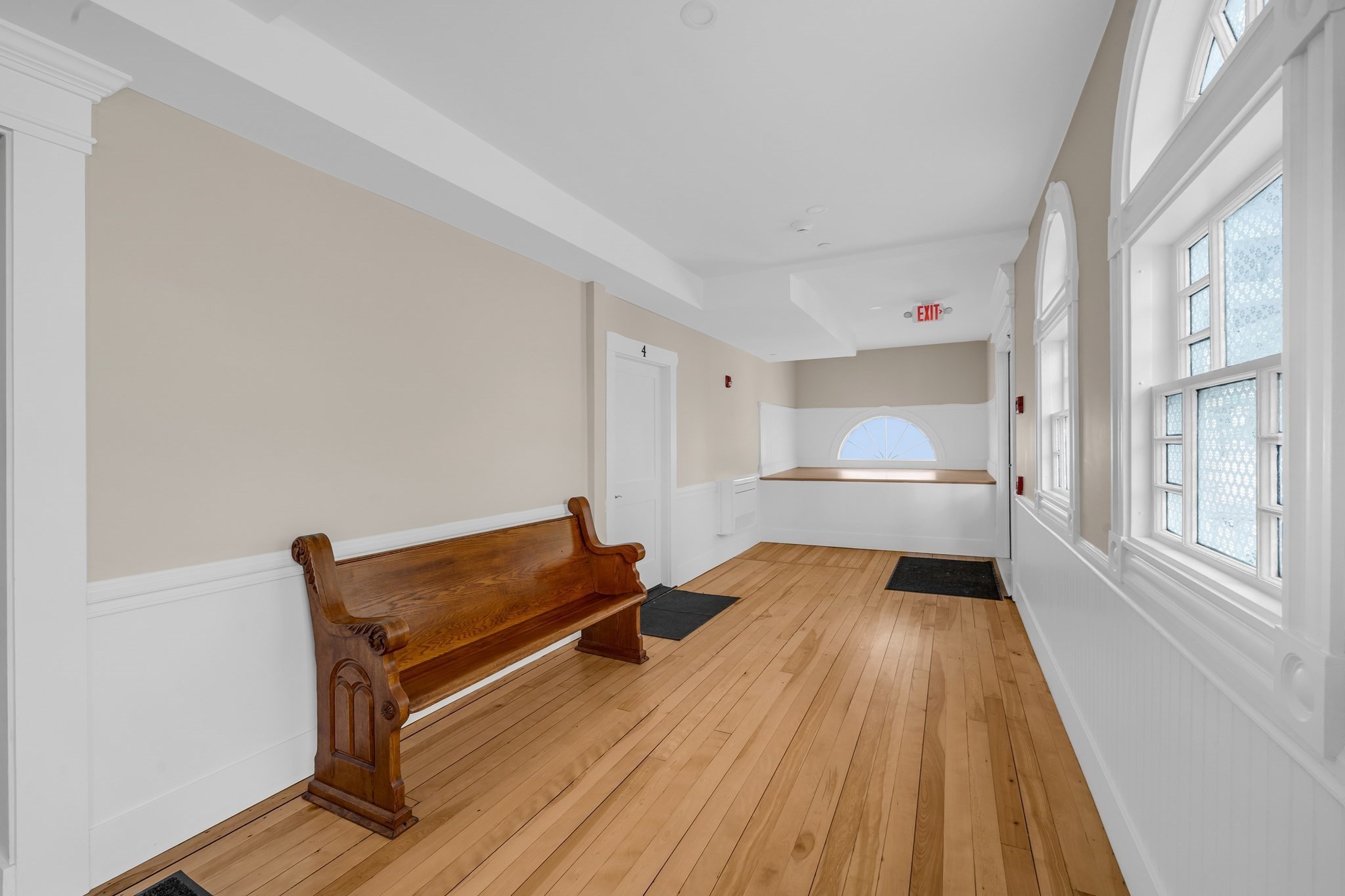 142 Main St # 4