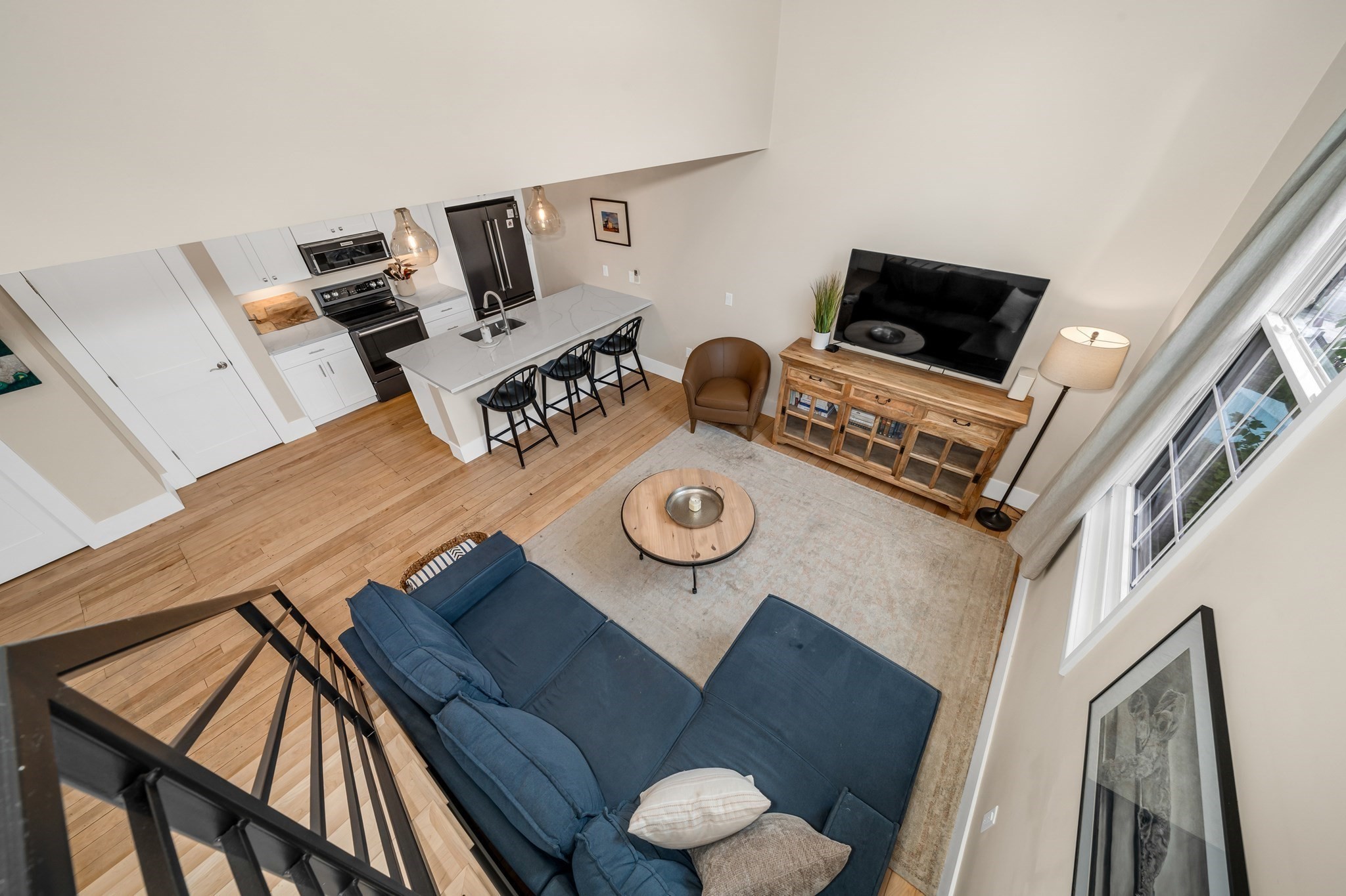 142 Main St # 4