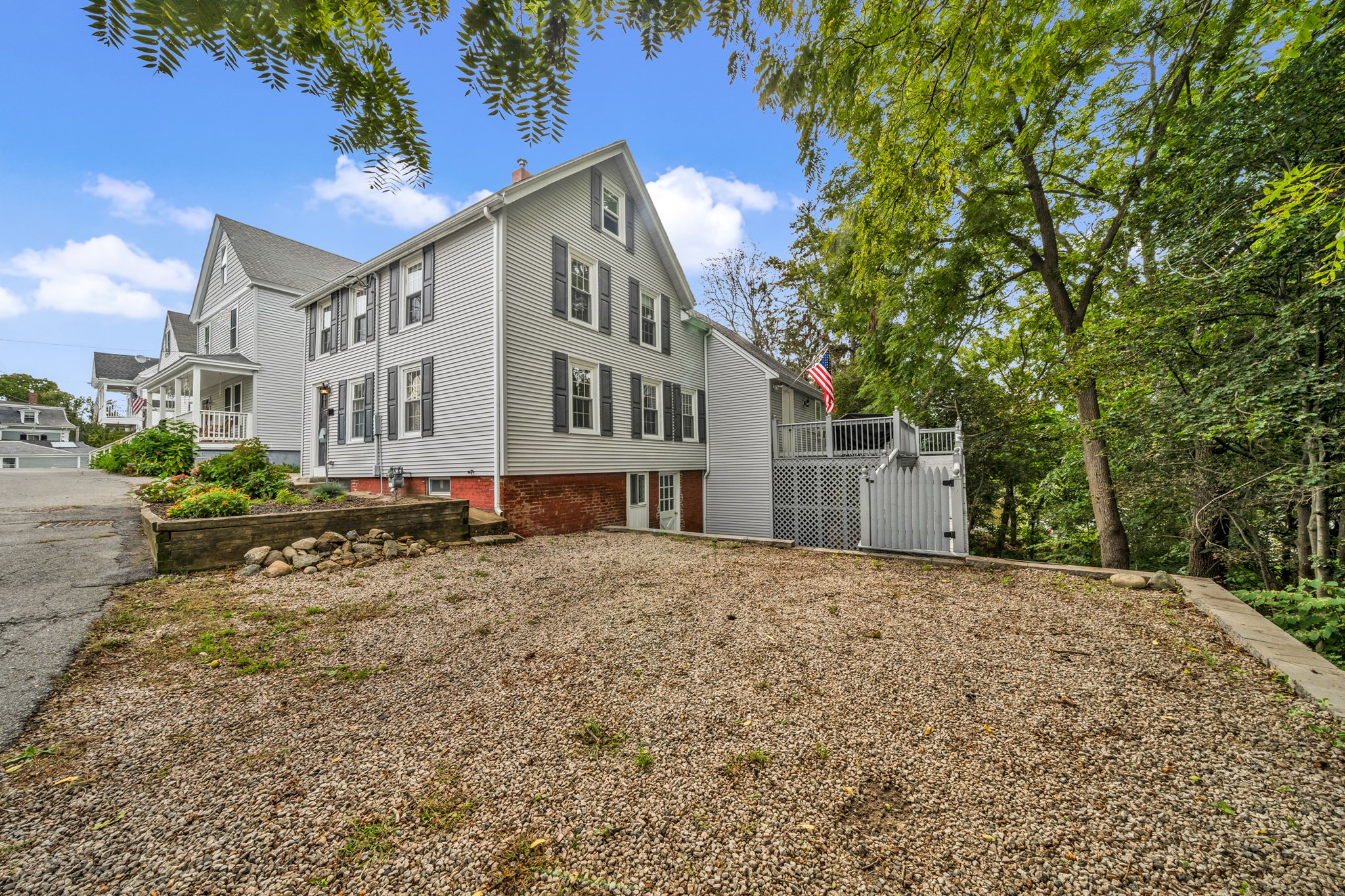 15 Lincoln Ct
