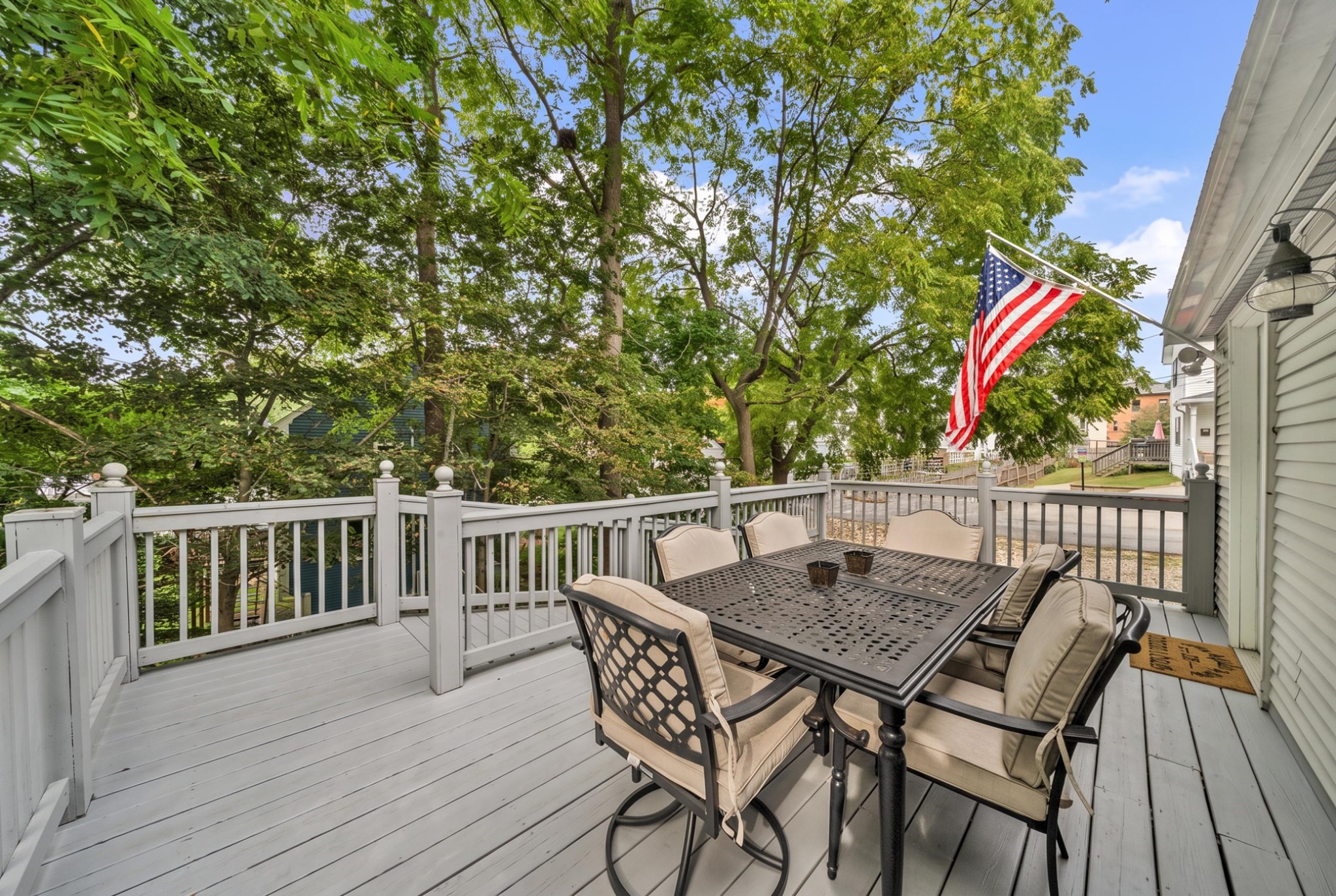 15 Lincoln Ct