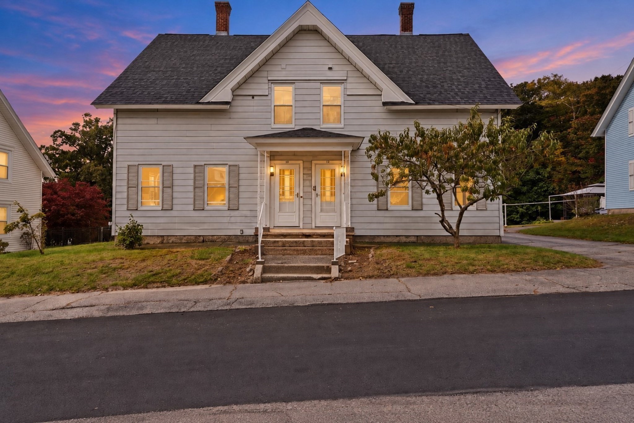 13-15 Maple St