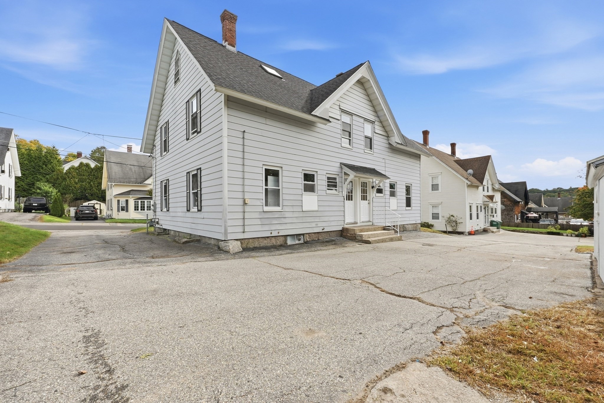 13-15 Maple St
