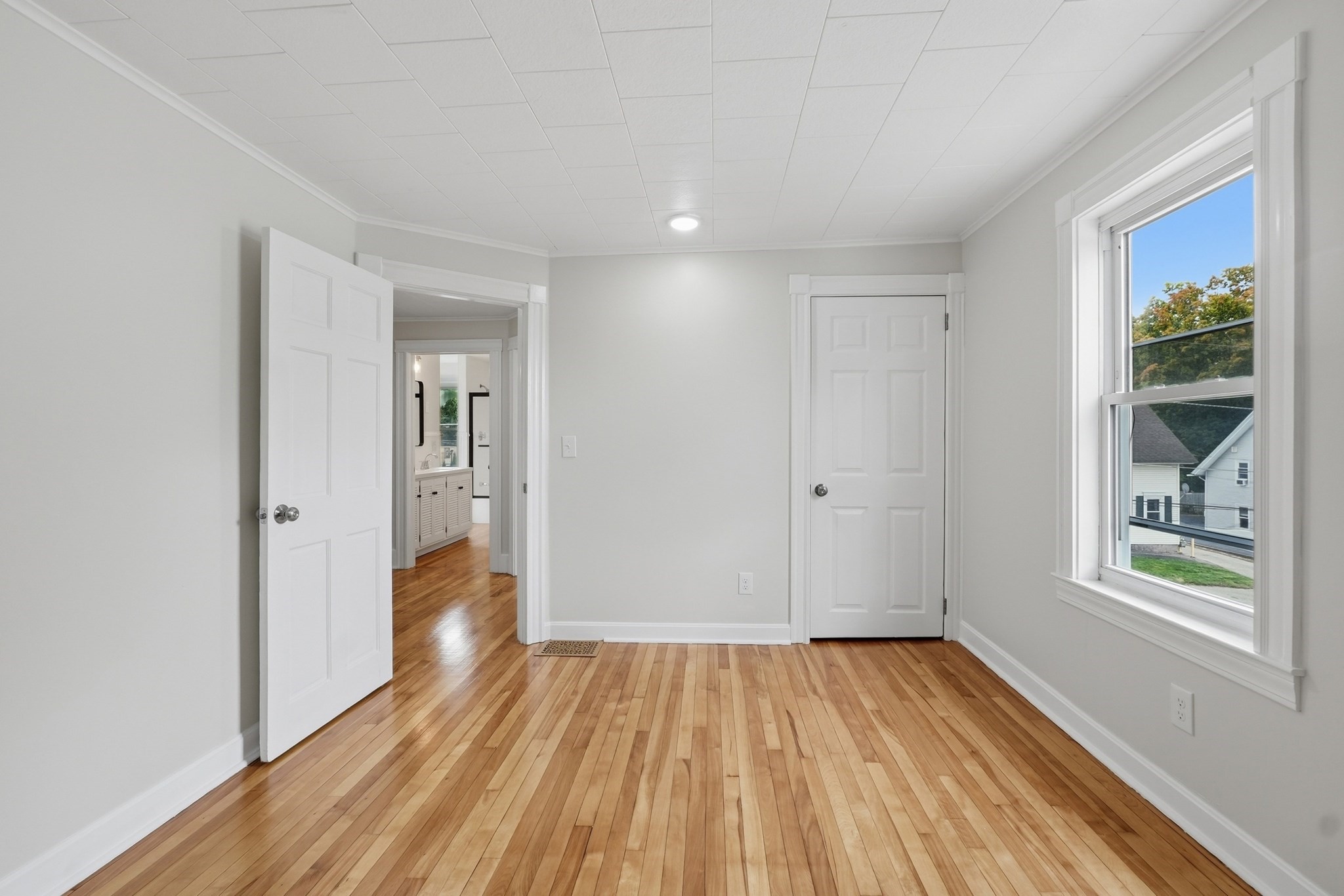 13-15 Maple St