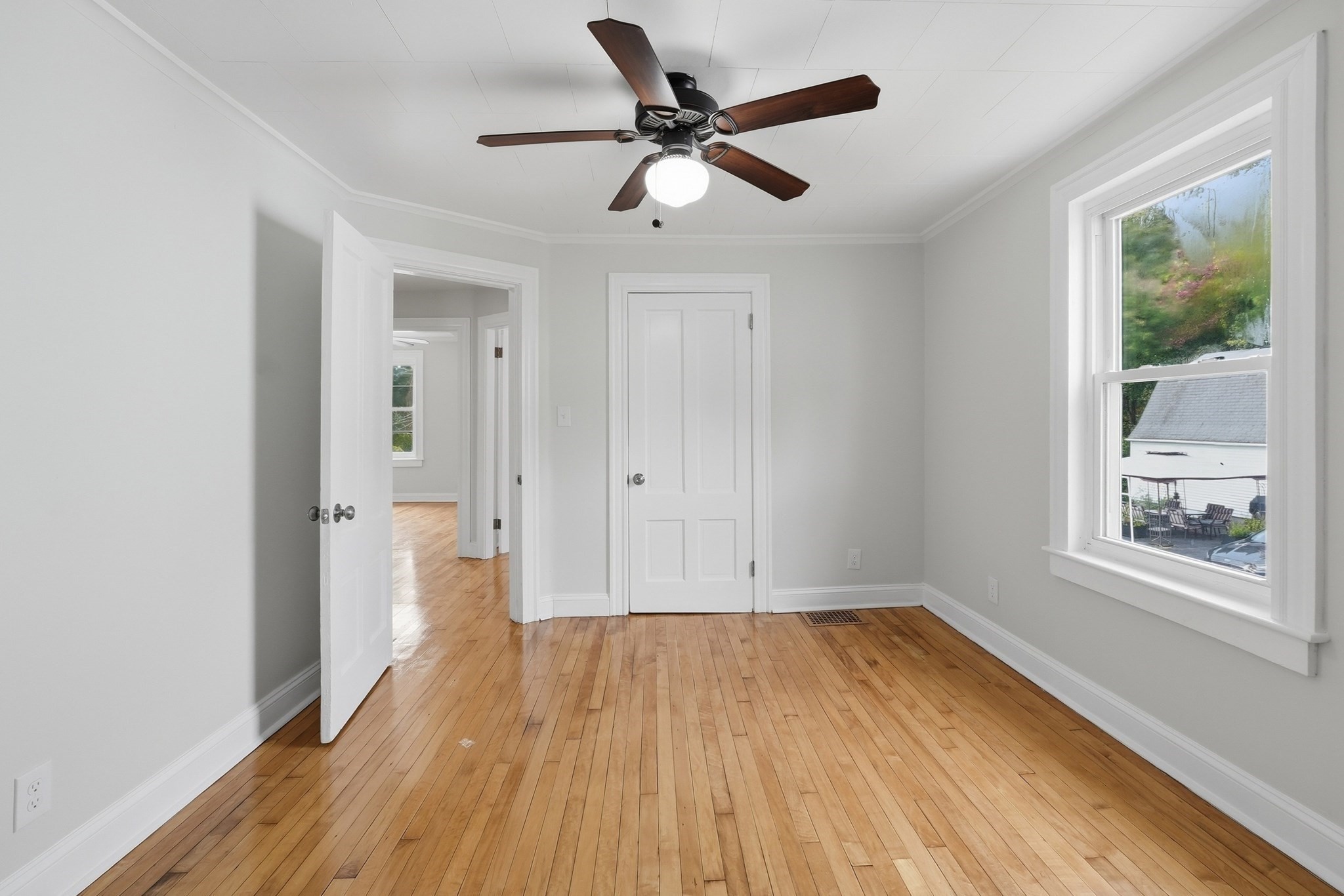 13-15 Maple St