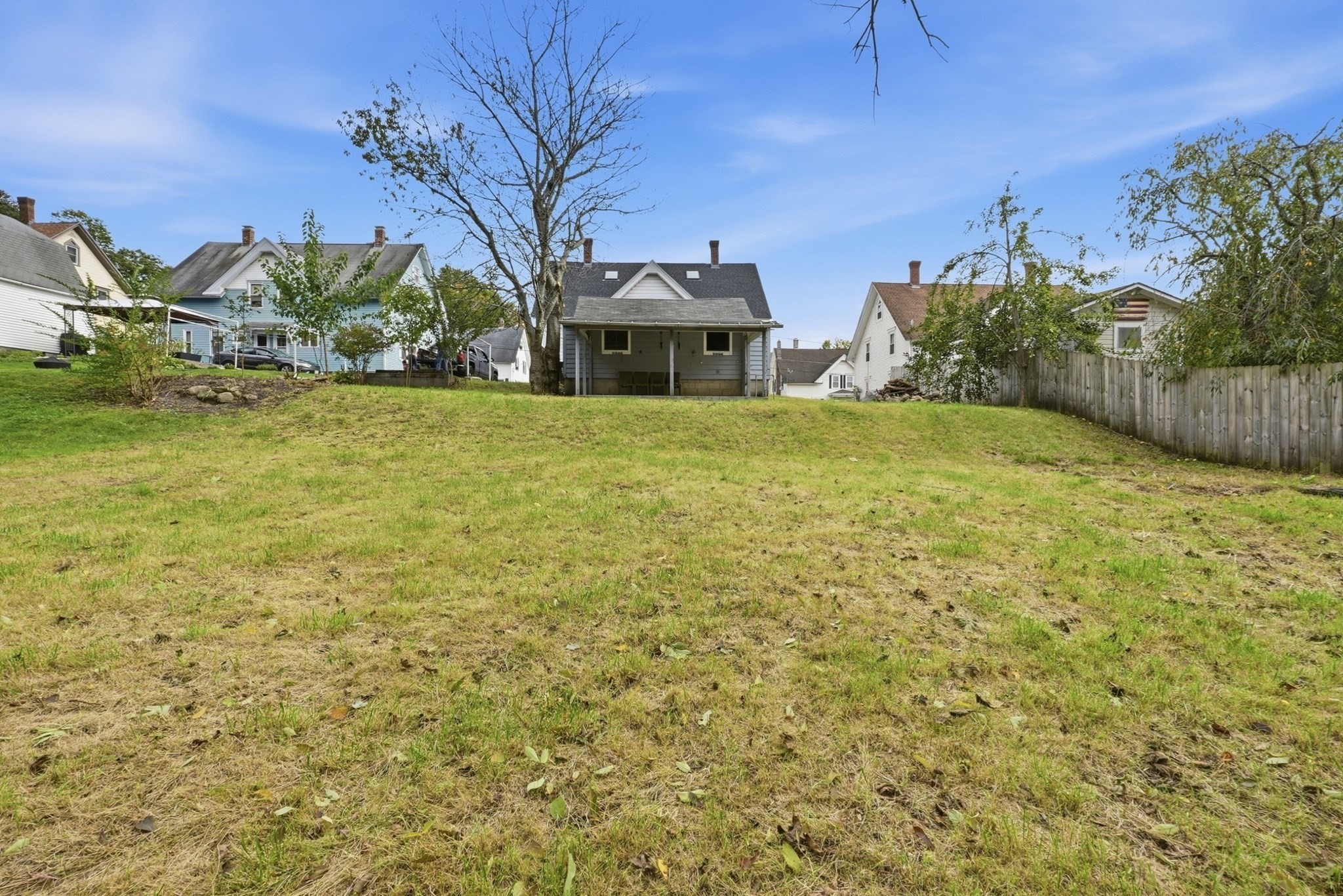 13-15 Maple St