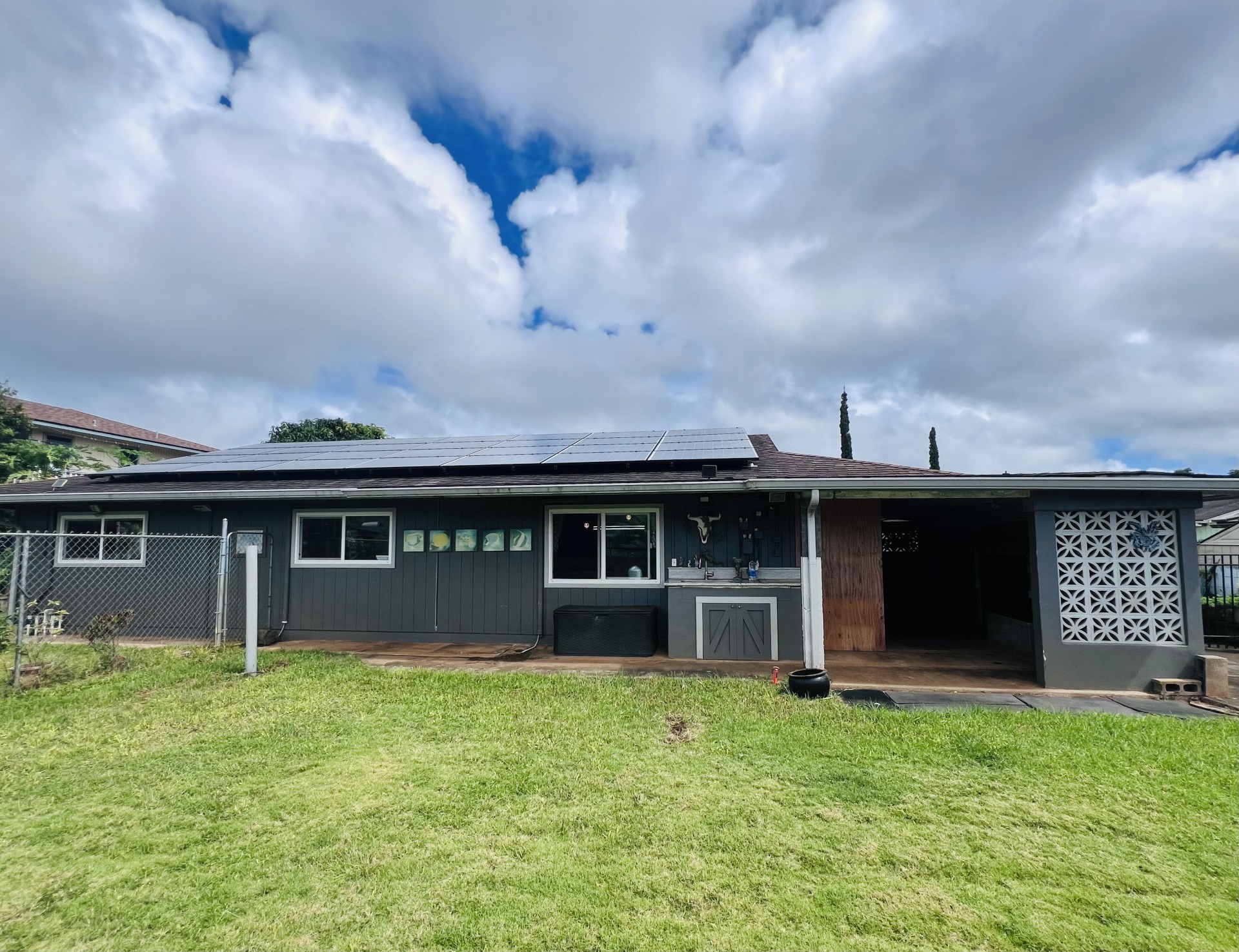 4437 ANONUI ST