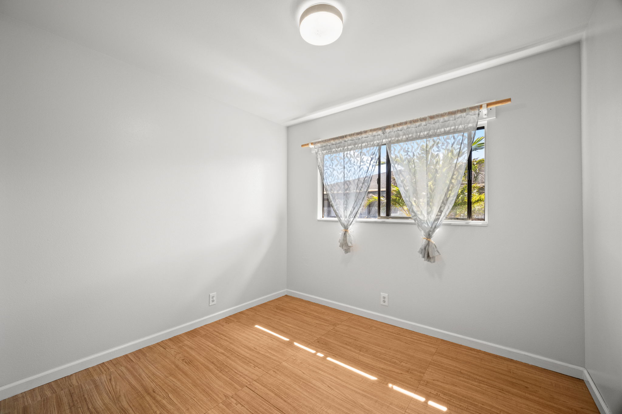 3371 KAI LANI PL