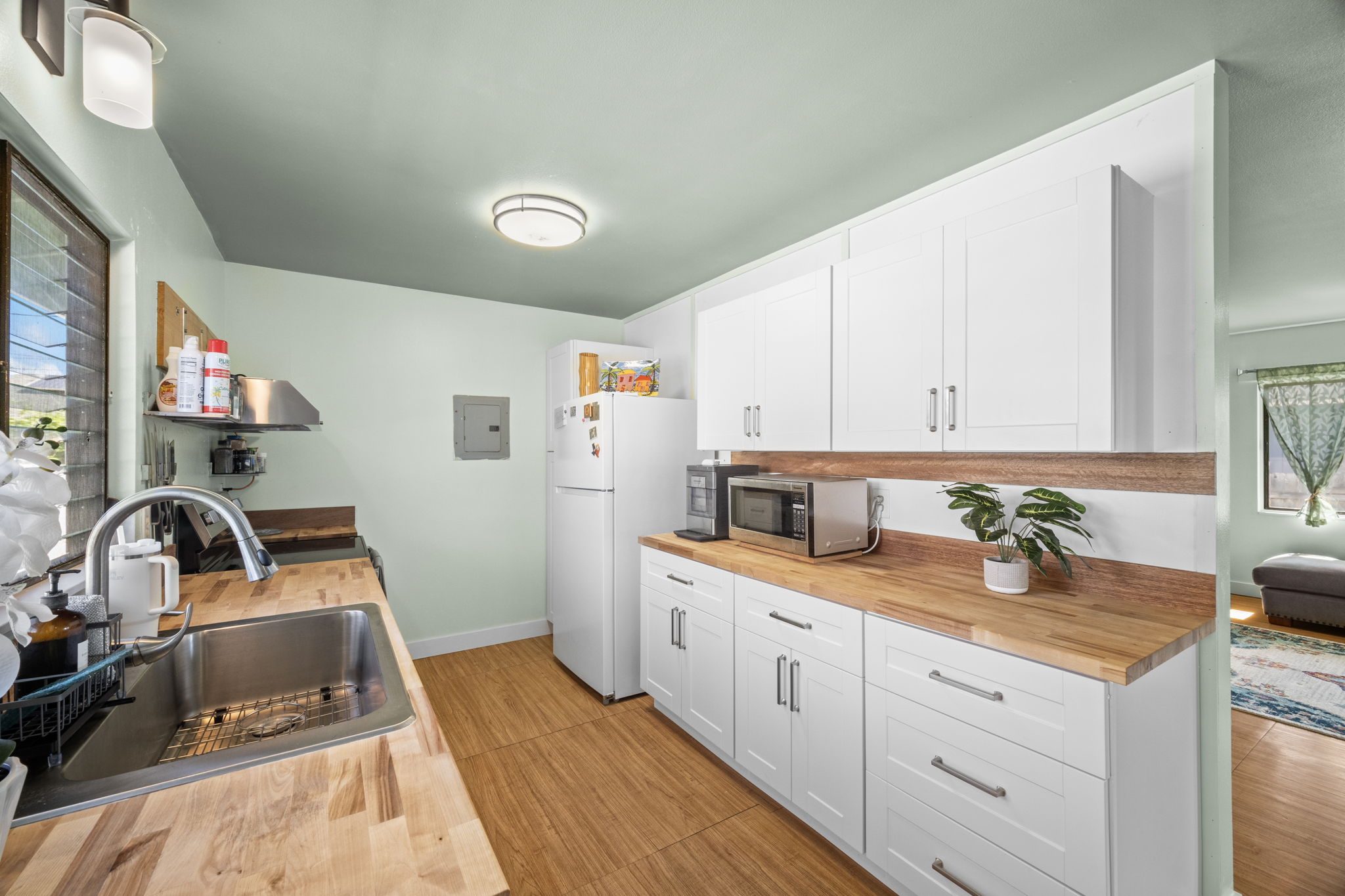 3371 KAI LANI PL